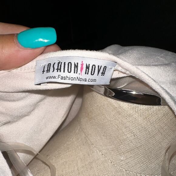 FASHION NOVA long cardigan sweater cream soft spandex belted size large - Picture 7 of 8